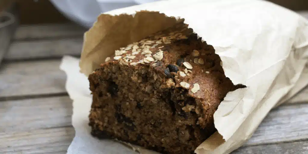 Discover delicious Low Calorie Banana Bread recipes. Enjoy your favorite snack guilt-free with our nutritious, easy-to-follow baking tips